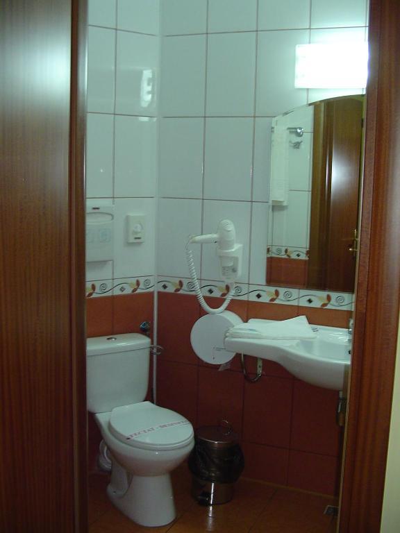 Hotel Europa Плоєшті Номер фото